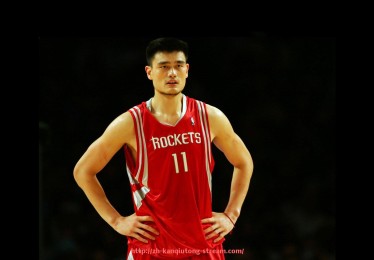 看球通-火箭队2024年在乌度卡执教下展现年轻球员成长潜力